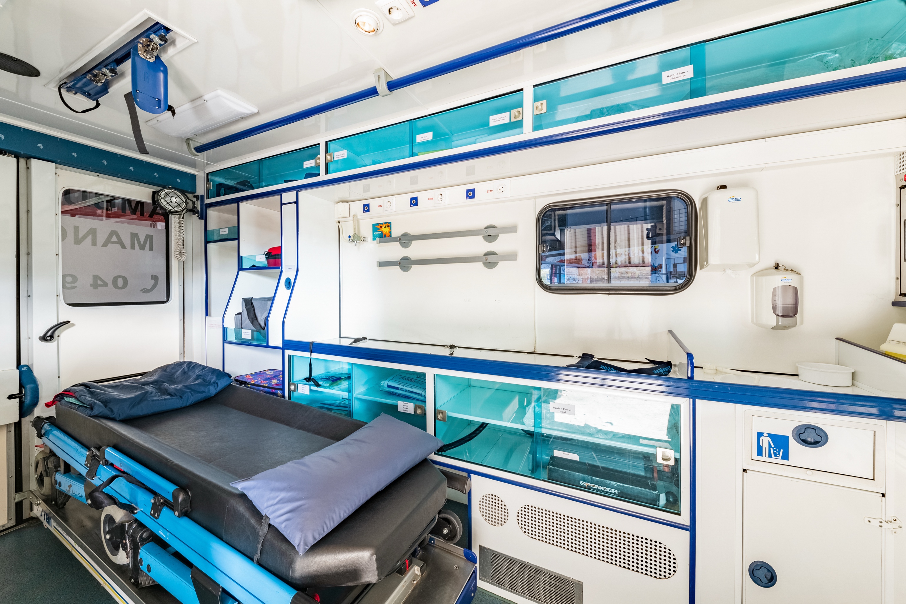 Equipement d'une ambulance